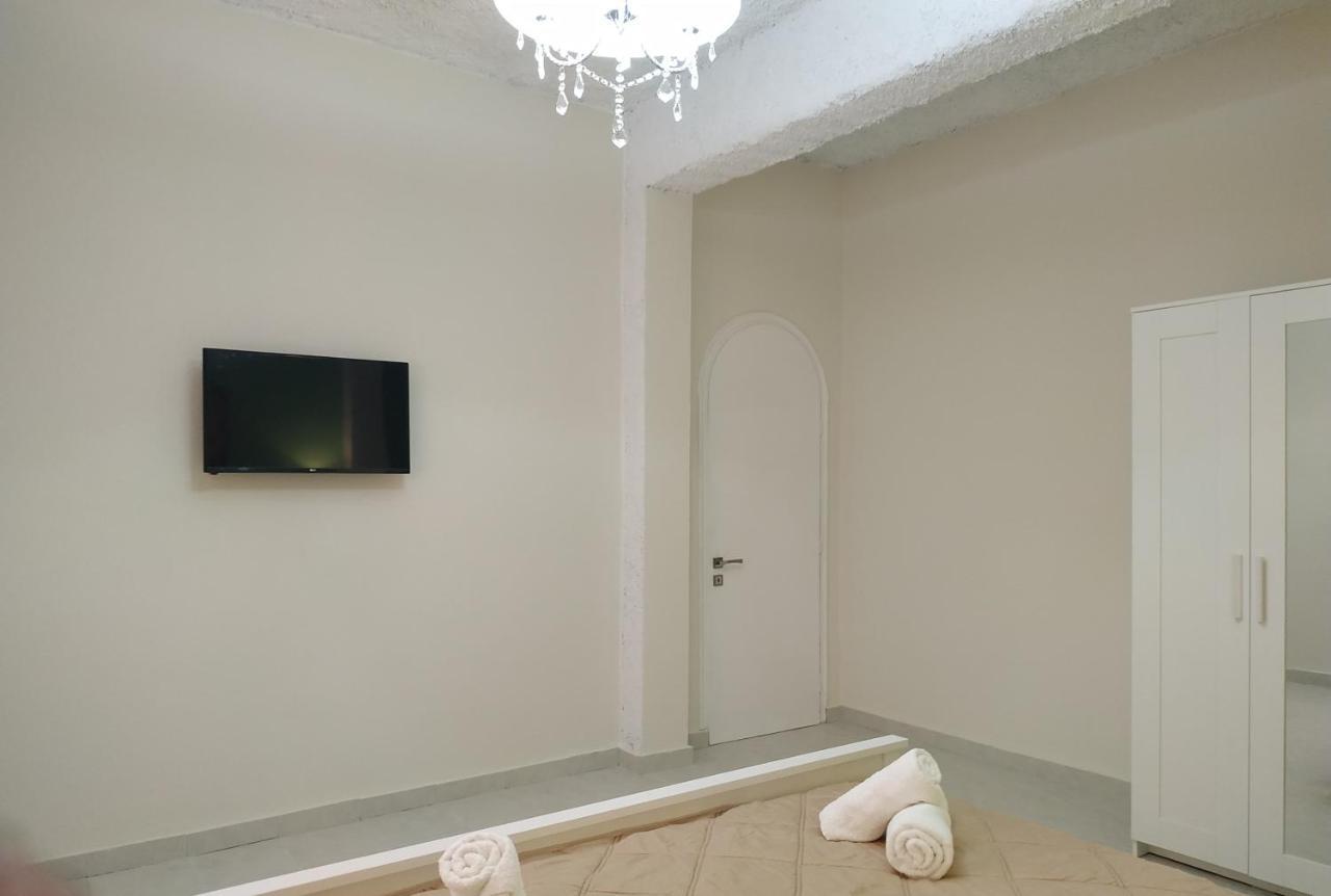 Amaryllis Boutique Apartments Moraḯtika Esterno foto